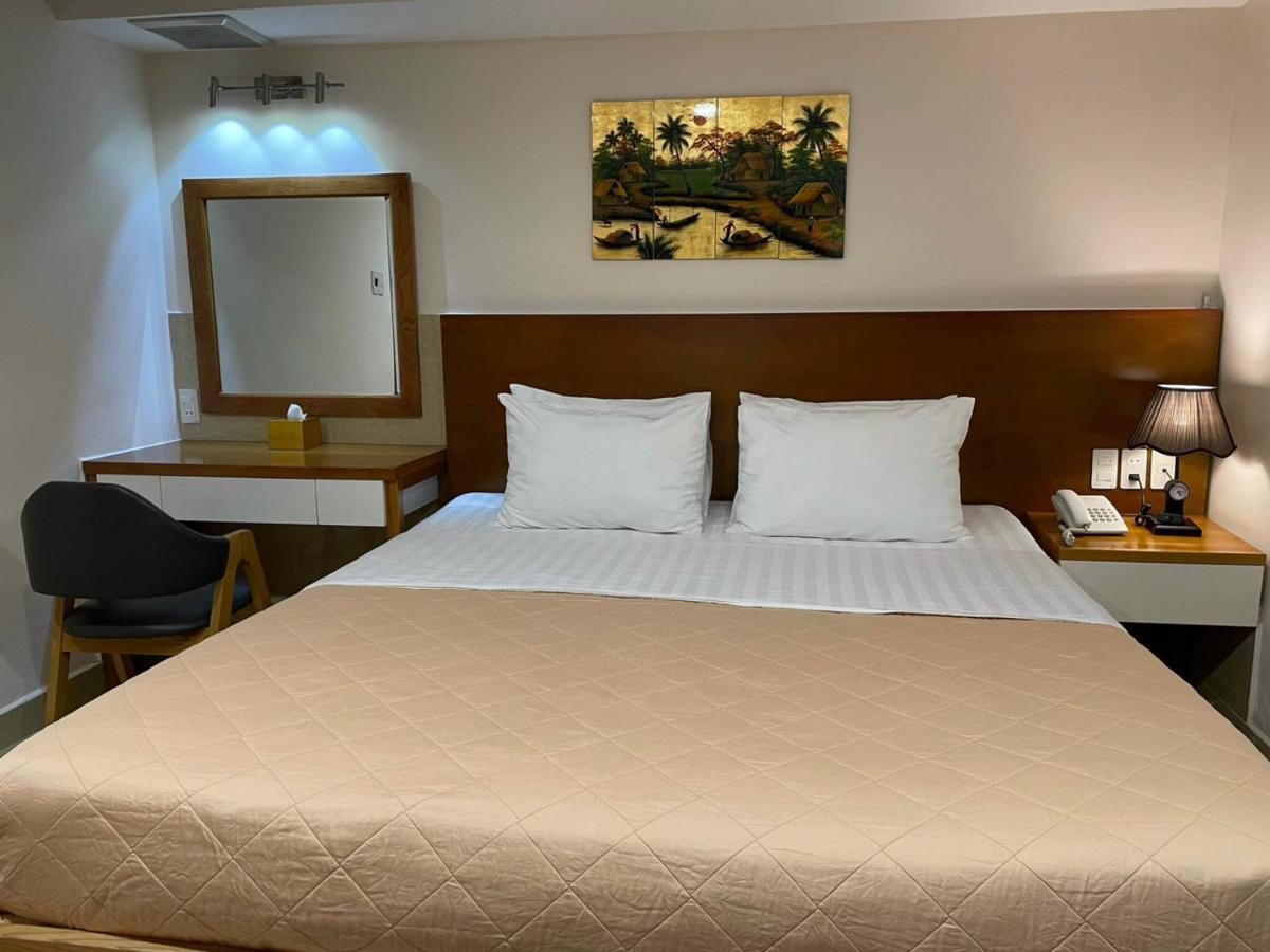 Mia Hotel Thành Pho Ho Chí Minh Esterno foto